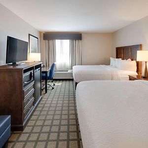 Queen Room Two Queen Beds